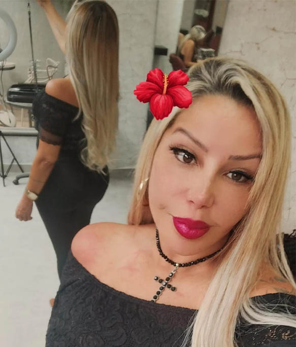 Mega Hair em Santos | São Vicente | Vivi Valente Mega Hair e Micropigmentação 